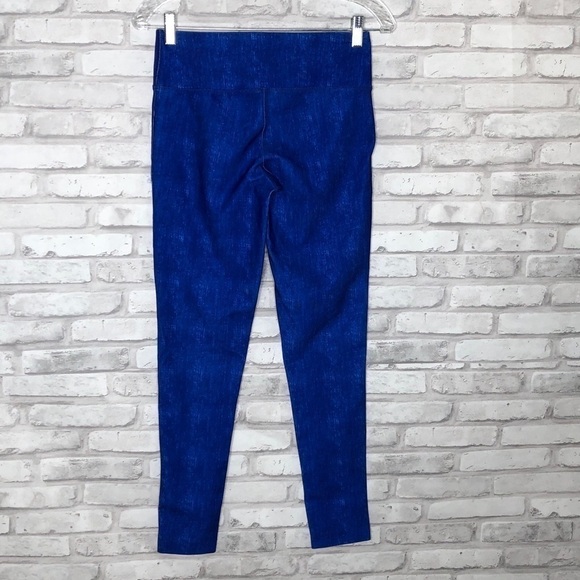 90 Degree by Reflex bright blue leggings, small - Picture 2 of 6